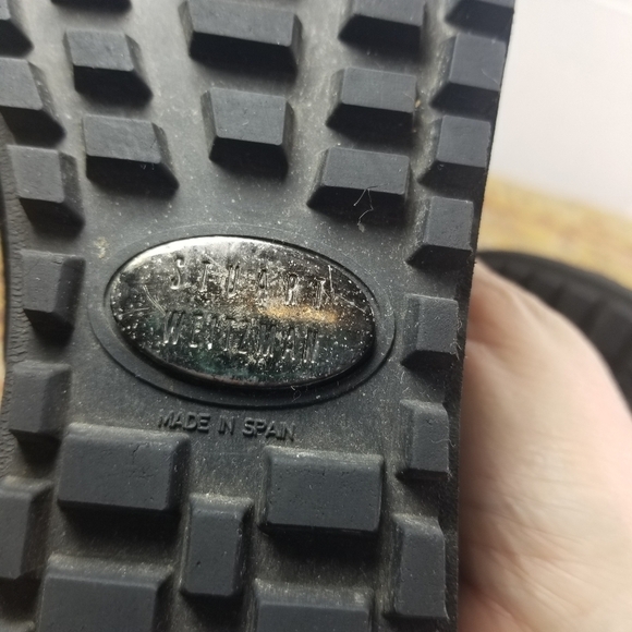 Stuart Weitzman black suede fleece ankle booties boots - Picture 7 of 11